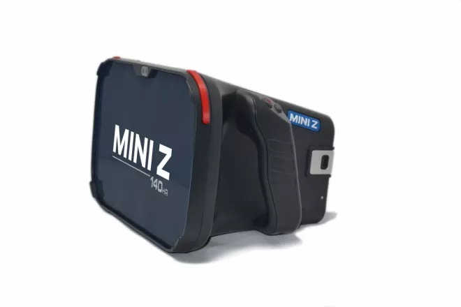 NEW MINI Z 140 HR Face 45 dg DSC 1002